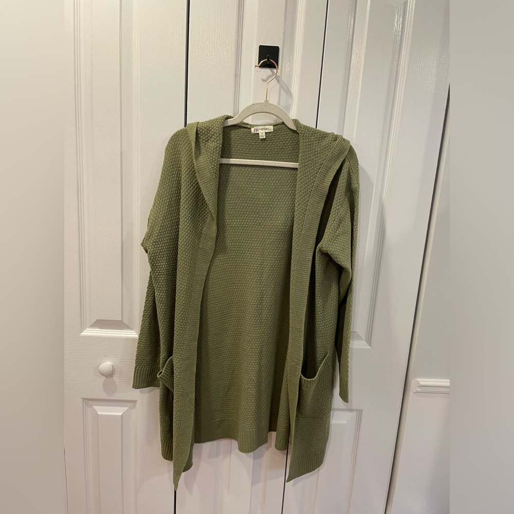 green long hooded cardigan